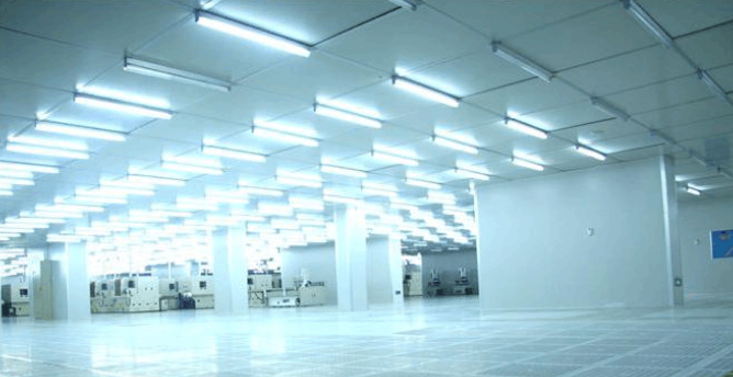 食品飲料廠(chǎng)十萬(wàn)級(jí)凈化車(chē)間工程